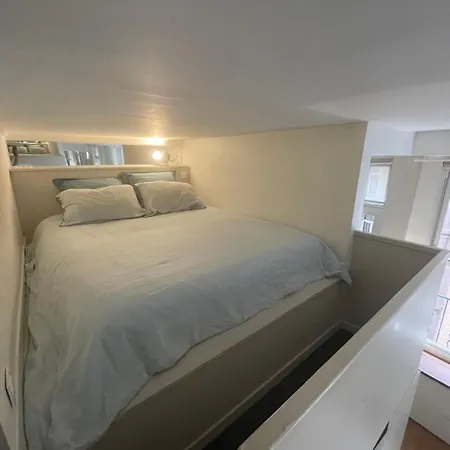 Elegant Avec Mezzanine Porte Des Ternes